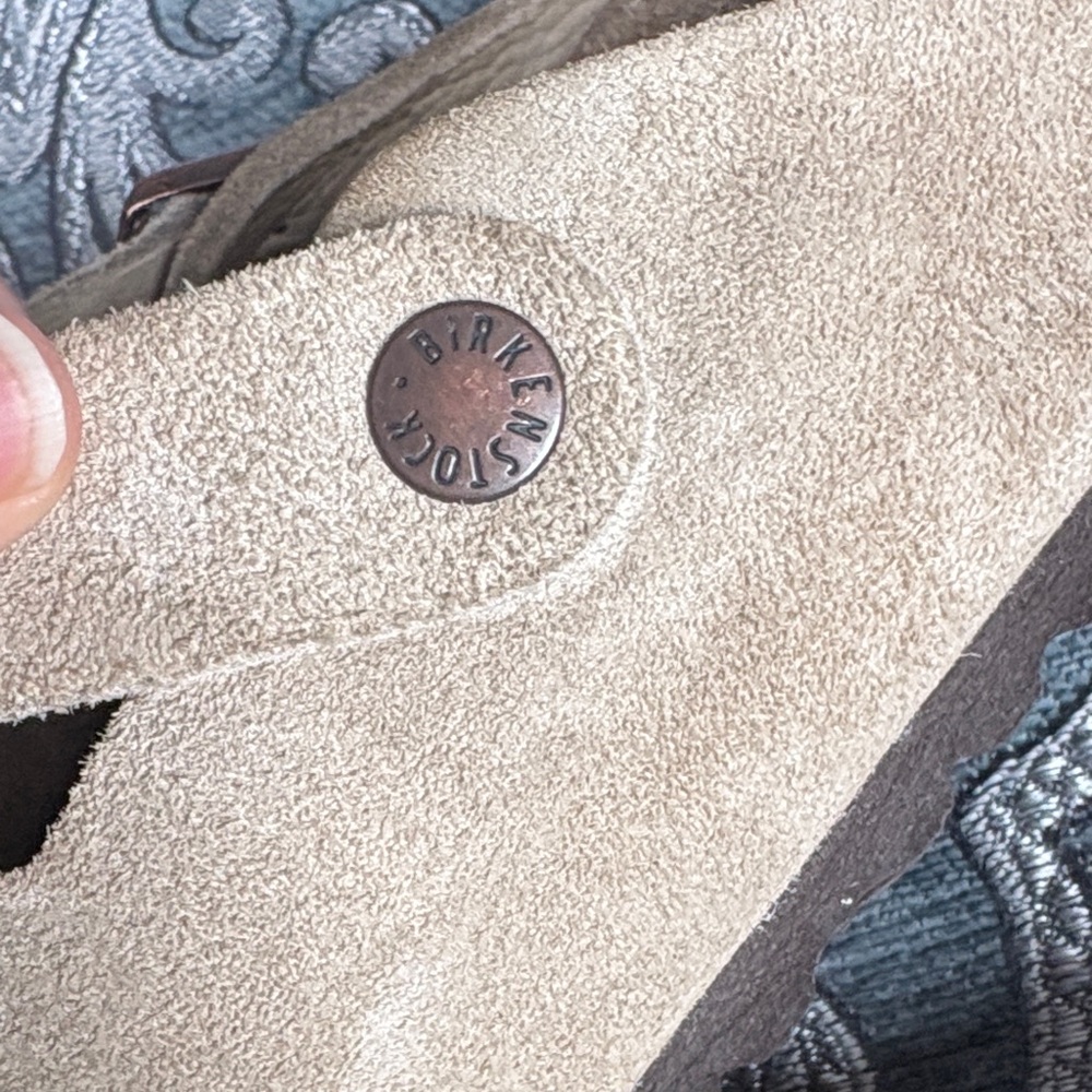 Birkenstock Suede Clog Mule in Light Tan with Bronze Buckle - Picture 3 of 5